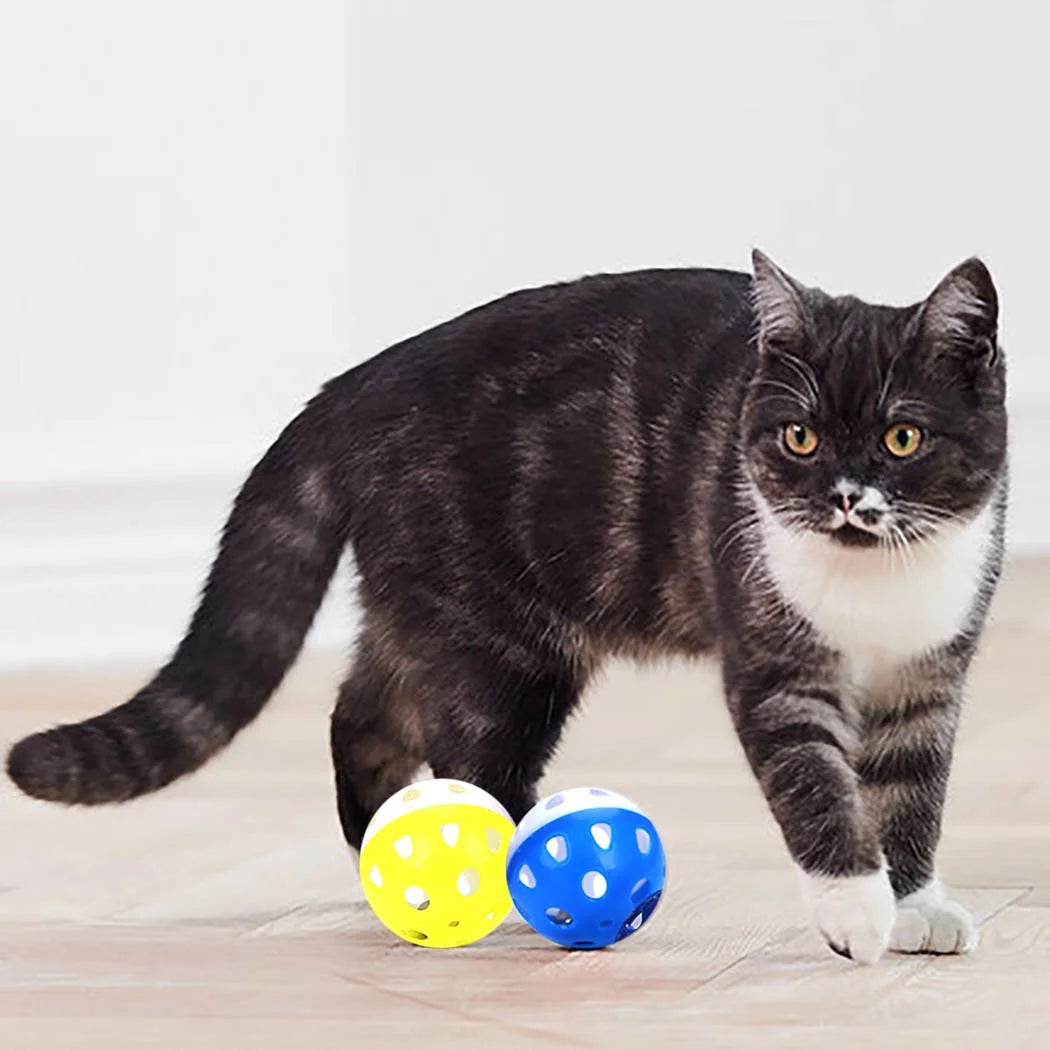 Exciting 6-Pack Cat Toy Bell Balls - Interactive Playtime Fun for Your Kitten!